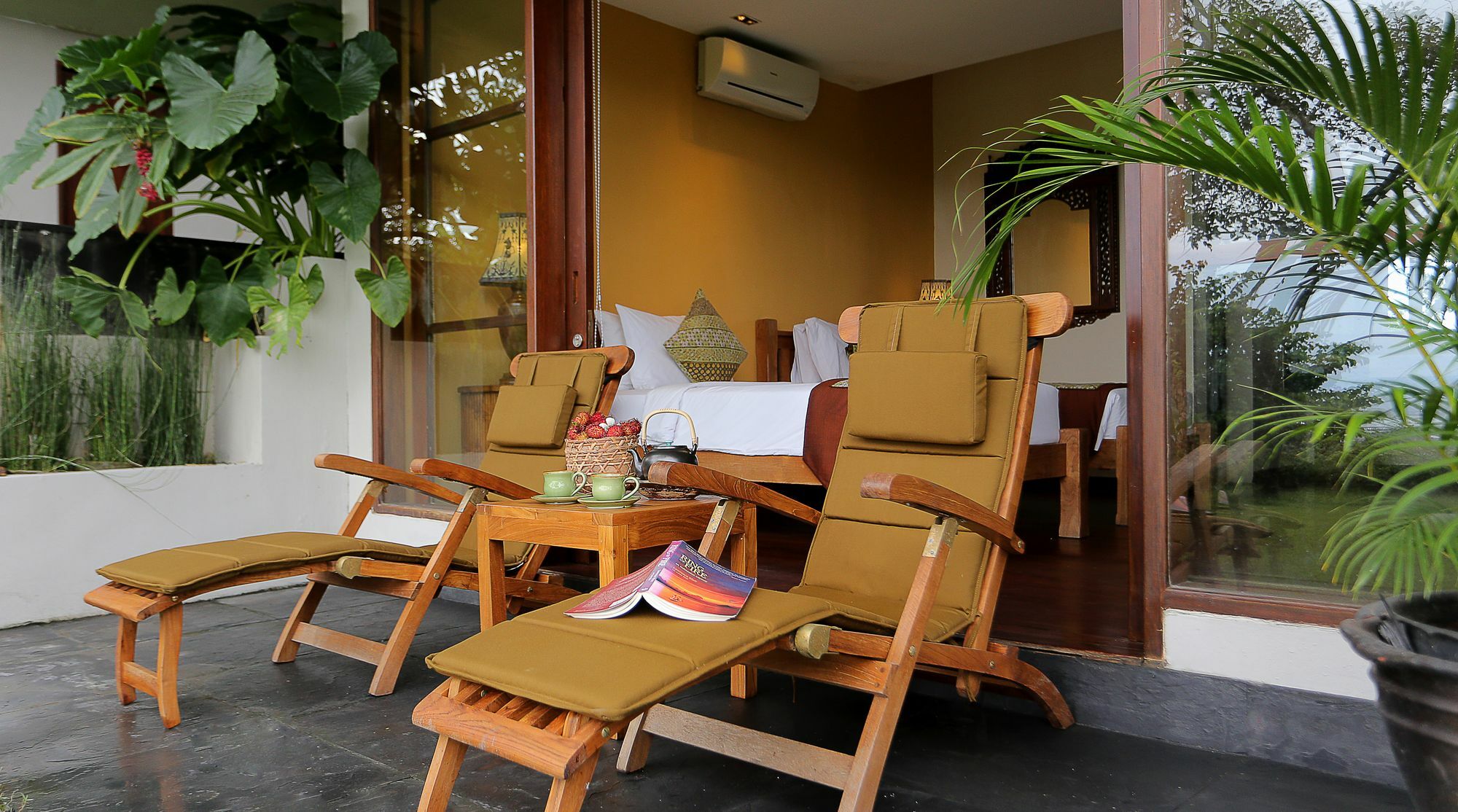The Longhouse, Jimbaran - Bali Hotel Ngoại thất bức ảnh