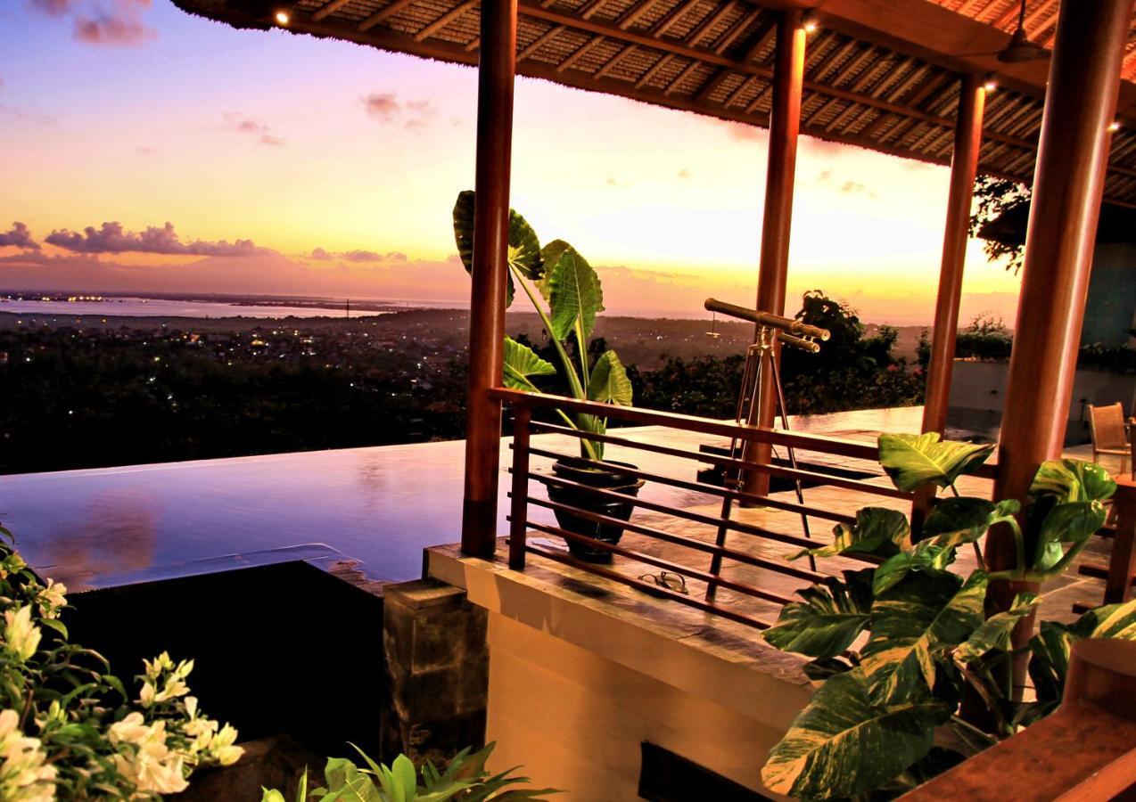 The Longhouse, Jimbaran - Bali Hotel Ngoại thất bức ảnh